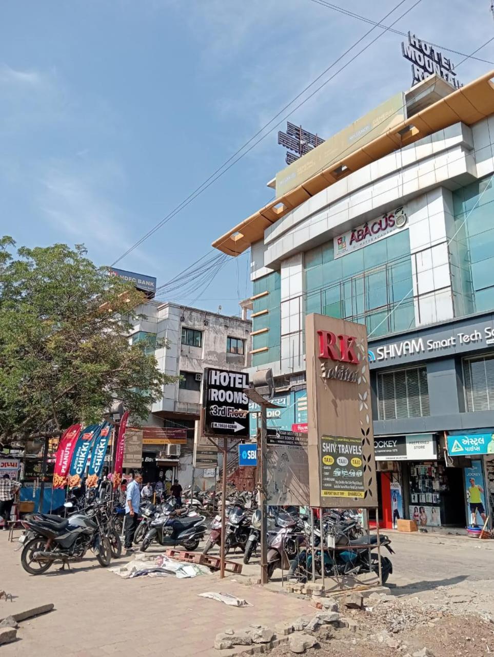 Hotel Mountain Bharuch 외부 사진
